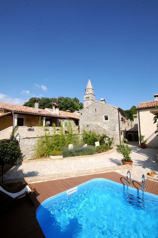 Holiday Homes Poli Svetega Antona Gračišće 외부 사진