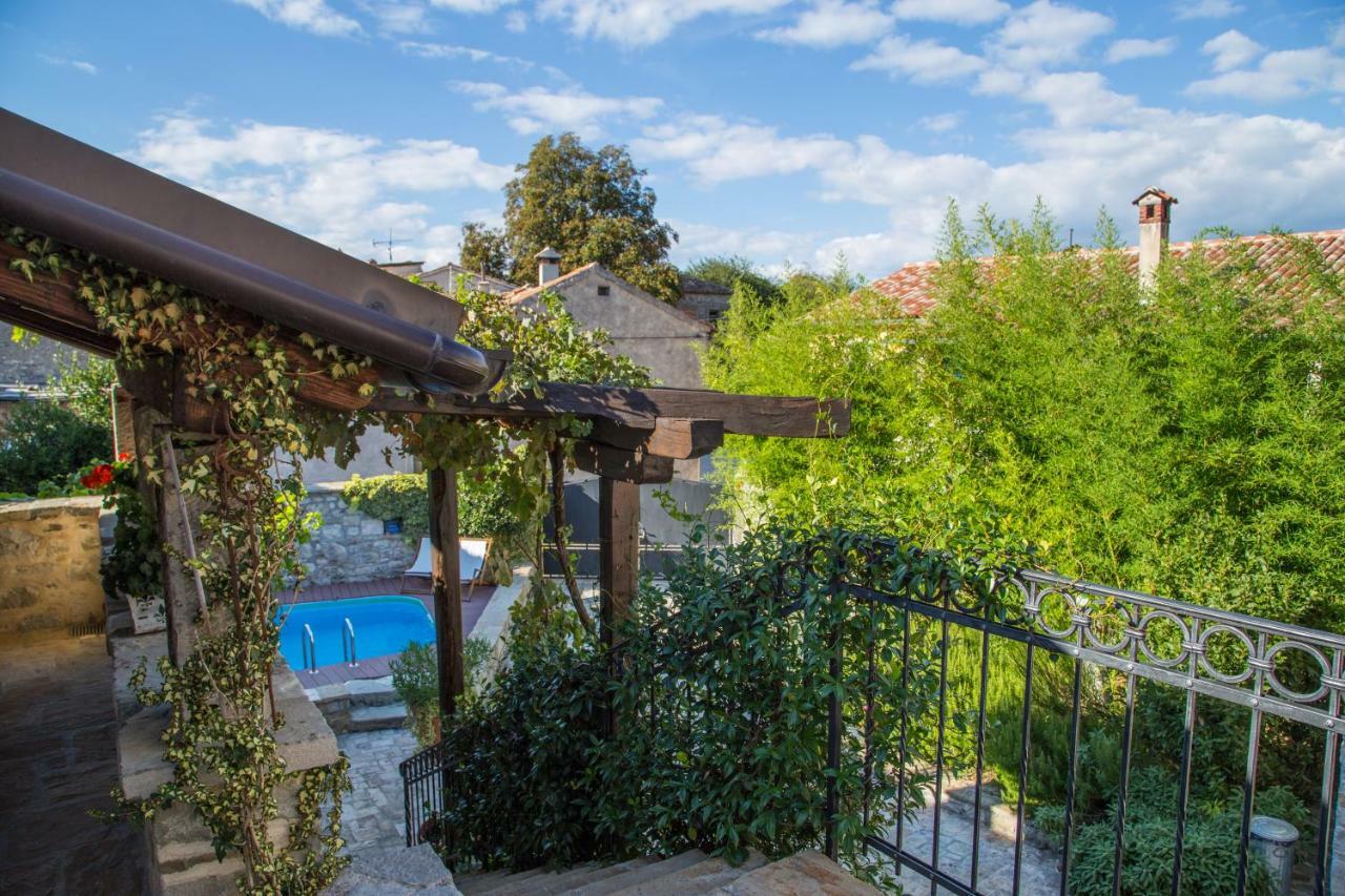 Holiday Homes Poli Svetega Antona Gračišće 외부 사진